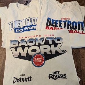Nwot Detroit Pistons Basketball  2 Tshirts And Towel Size Xl